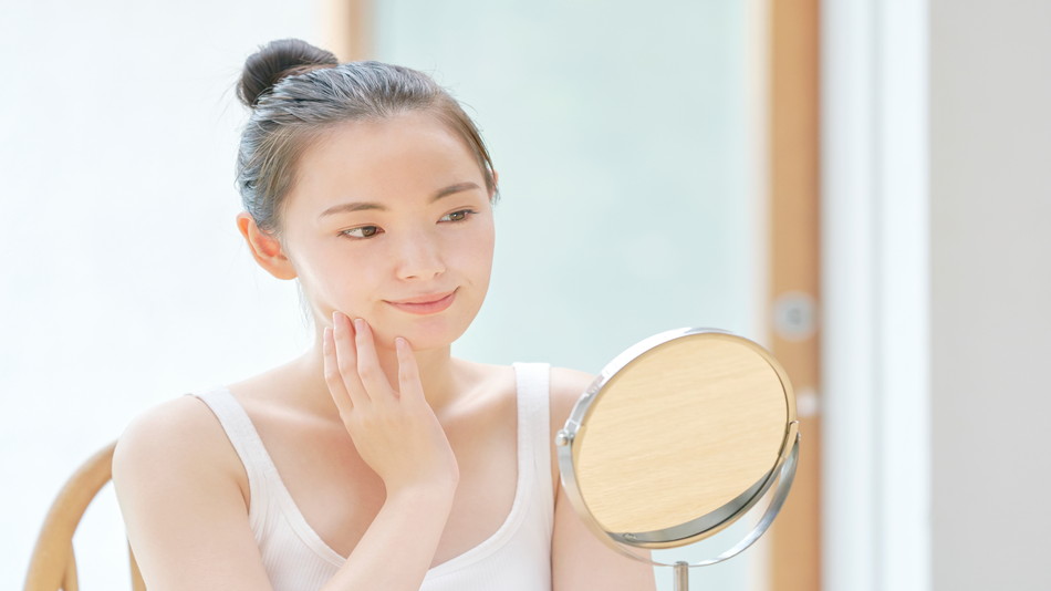 【更年期症状と甲状腺の症状】、その違いとは？〜ホルモンと自律神経の視点から〜