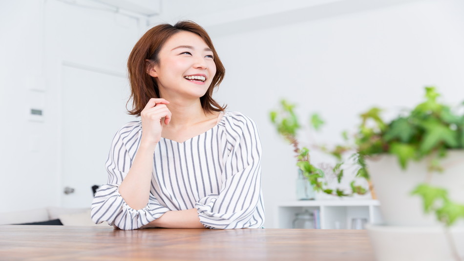 「月経が終わったあと、女性ホルモンの代わりをしてくれるのは誰？ ー 更年期更年期後の体の新しいバランス ー