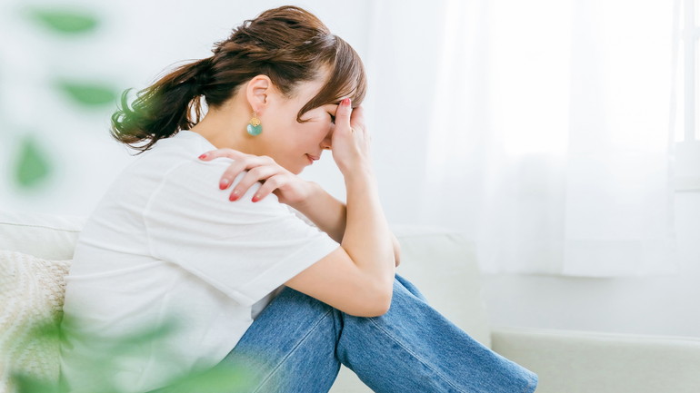 薬を飲み続けても改善しなかった子宮内膜症による激しい生理痛と倦怠感