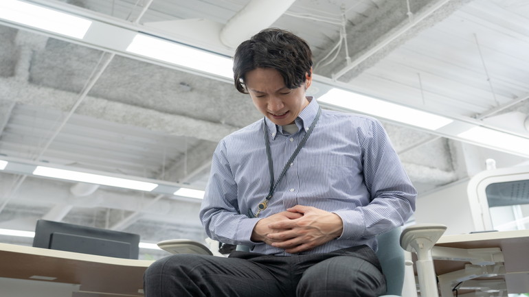 原因不明の腹痛を伴う下痢で毎日4～5回トイレに駆け込む