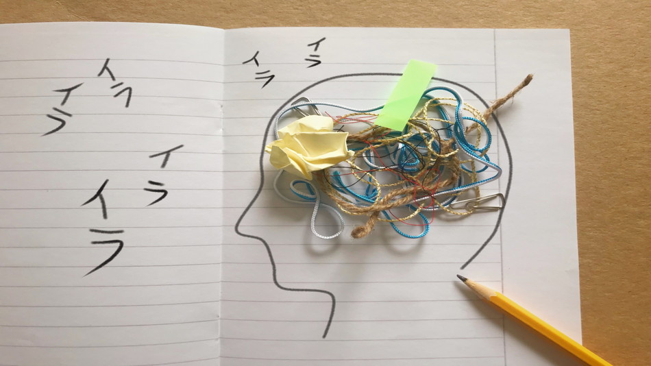 脳の疲れが全身の不調に？司令塔を再起動させる背骨のケア