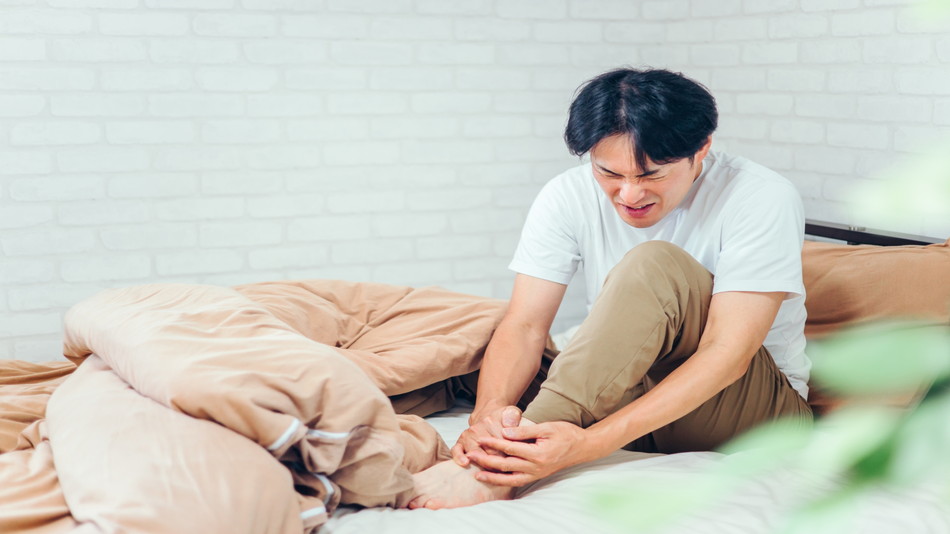 長年の腰痛に脚のしびれが加わったら？慢性化した身体で考えたいこと