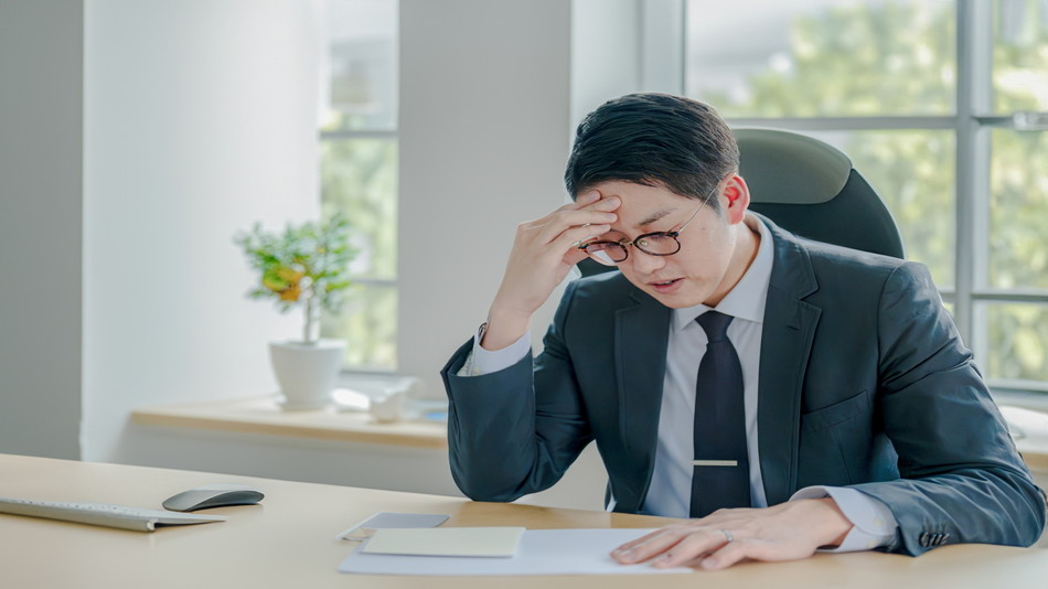 頭痛薬を飲んでもまた痛くなる。午後に繰り返す慢性頭痛と「痛み」の仕組み