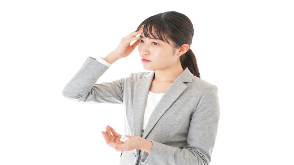 生理前に便秘や冷えが気になるのはなぜ？月経周期による身体の変化を考える